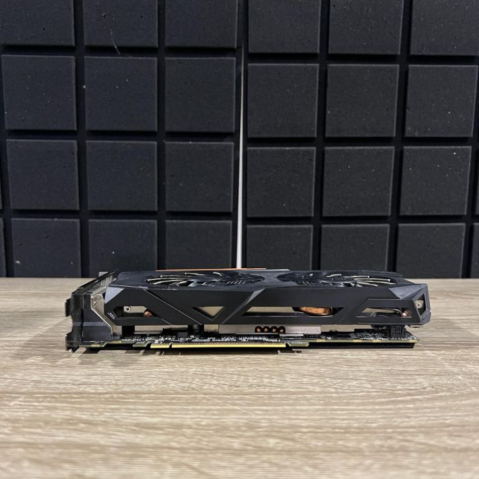 Відеокарта Gigabyte aorus RX570-4GB Б/В