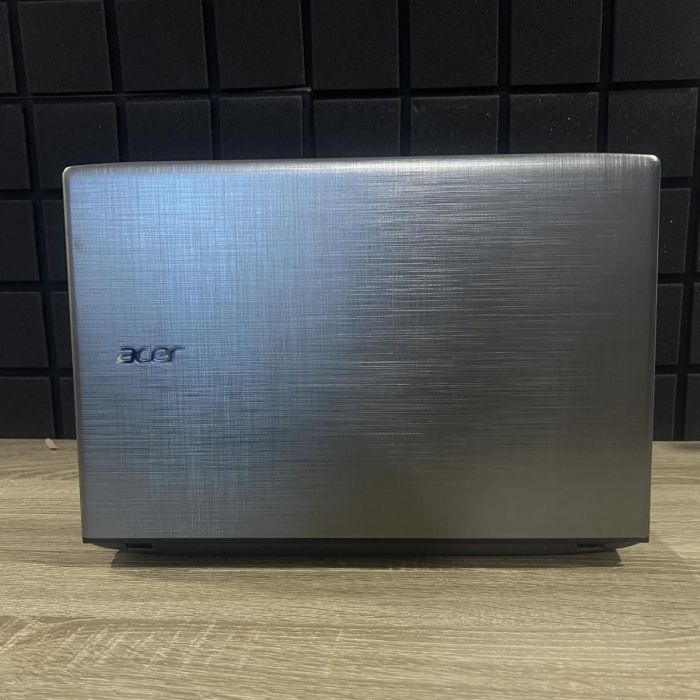 Ноутбук Acer Aspire E5-575G i3-6006U/8GB/128SSD+1TbHDD/940MX-2Gb Б/В