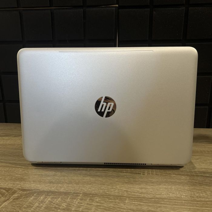 Ноутбук HP pavilion 14" i5-7200U/8GB/256SSD/940MX Б/В