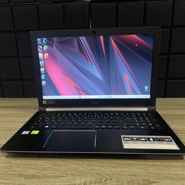 Ноутбук Acer Aspire i7-7500U/8GB/256SSD/940MX-2GB Б/В