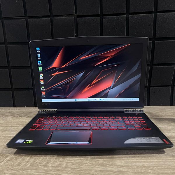 Ноутбук Lenovo Legion Y520 15.6"/i7 7700HQ/16gb/256SSD/GTX1060-3 Б/В