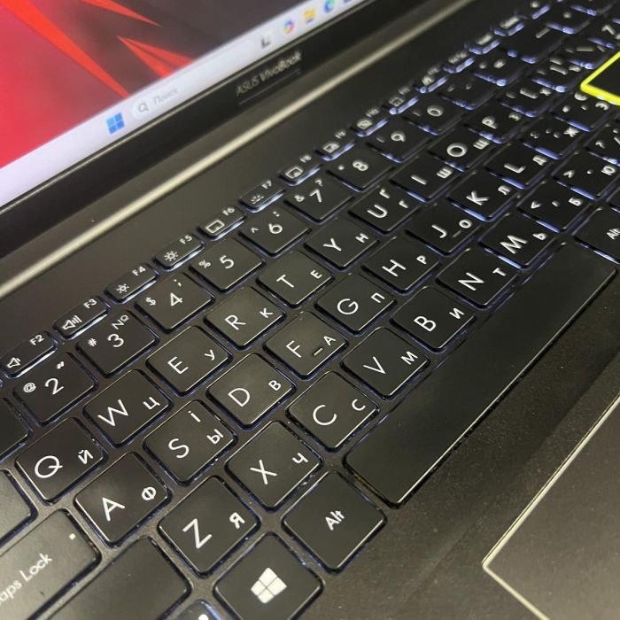 Ноутбук Asus VivoBook X513EQN i3-1115G4/16GB/256SSD/MX350-2GB Б/В