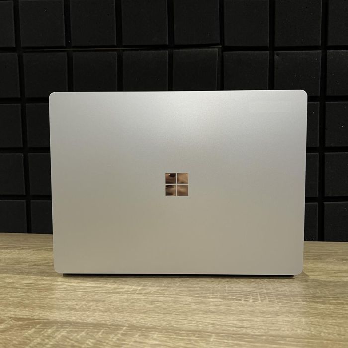 Сенсорний ноутбук Microsoft Surface Laptop 5 i5-1235U/8GB/512SSD/XeGraphics Б/В