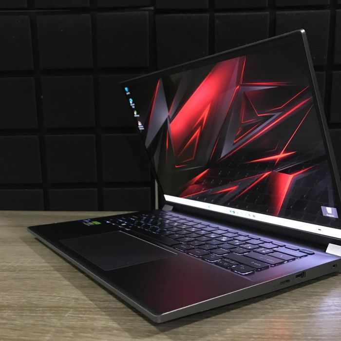 Ноутбук Acer Swift 14.5" OLED 2.5K 120Hz i7-13700H/16GB/256SSD/RTX4050-6GB Б/В