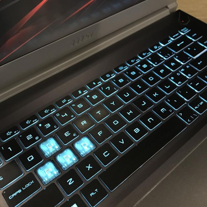 Ноутбук MSI Thin A15 B7UC 144Hz Ryzen 5 7535HS/16GB/512SSD/RTX3050-4GB Б/В