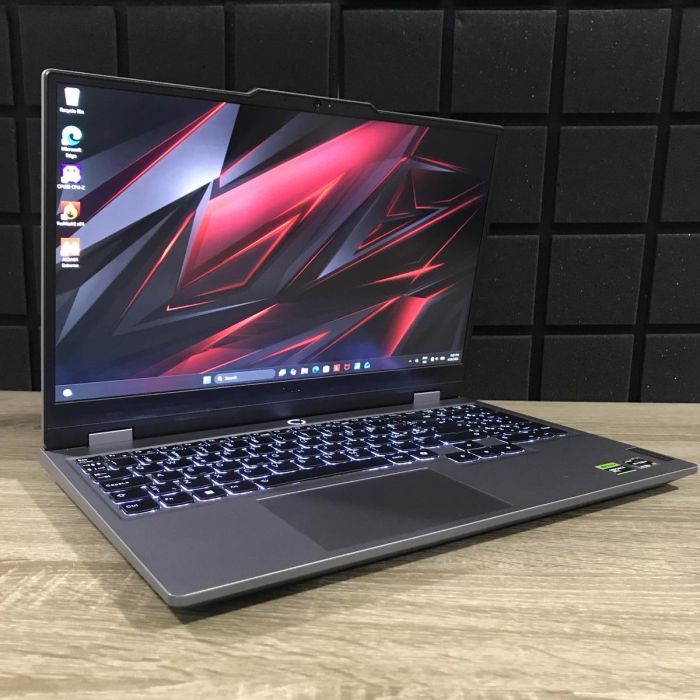 Ноутбук Lenovo LOQ 15ARP9 144Hz Ryzen 7 7435HS/24GB/512SSD/RTX4070-8GB Б/В