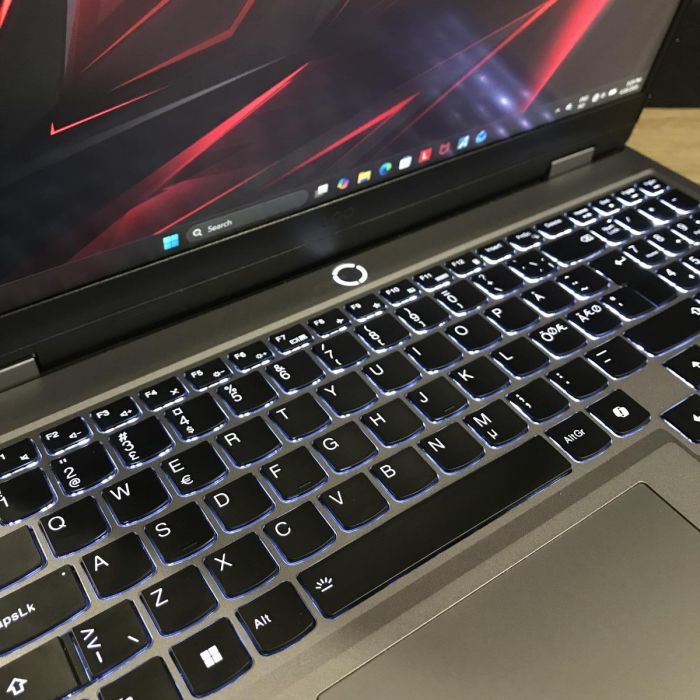 Ноутбук Lenovo LOQ 15ARP9 144Hz Ryzen 7 7435HS/24GB/512SSD/RTX4070-8GB Б/В