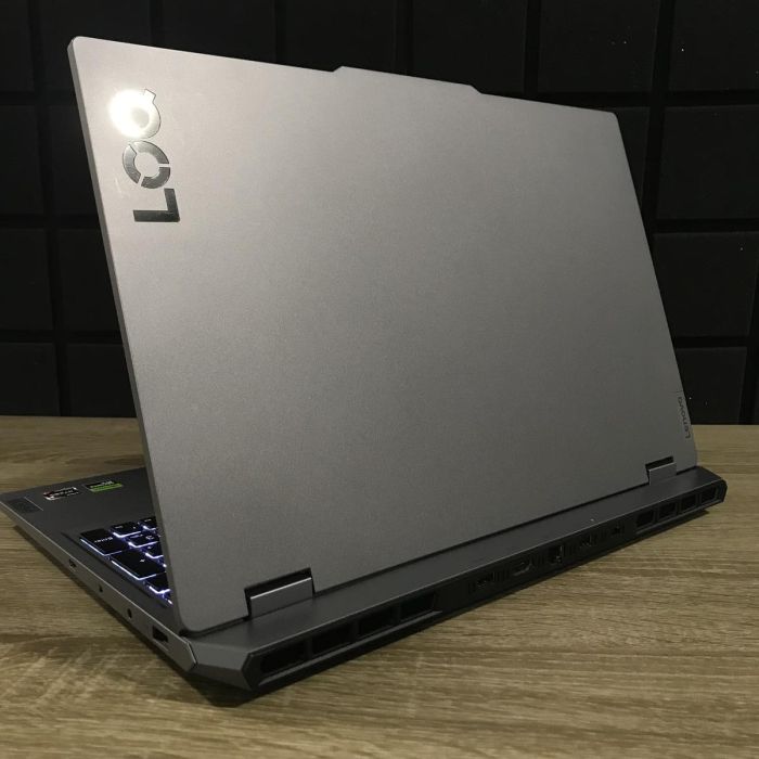Ноутбук Lenovo LOQ 15ARP9 144Hz Ryzen 7 7435HS/24GB/512SSD/RTX4070-8GB Б/В