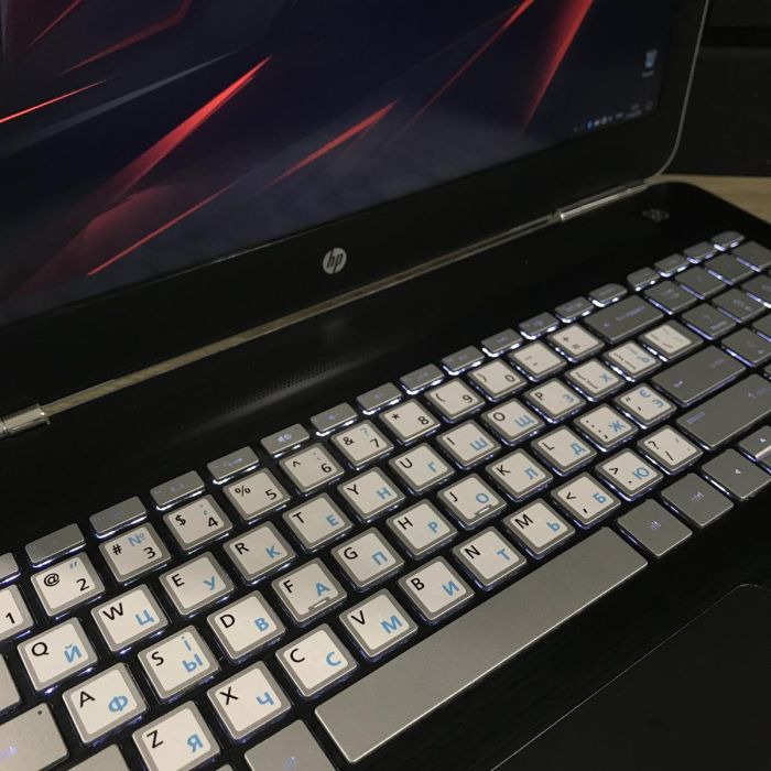 Ноутбук HP PAVILION I5-7300HQ/8GB/256GB SSD/GTX1050-2GB Б/В