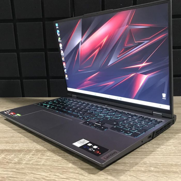 Ноутбук Lenovo Legion 5 Pro 2K 165Hz Ryzen 7 5800H/32GB/1TbSSD/RTX3070-8GB Б/В