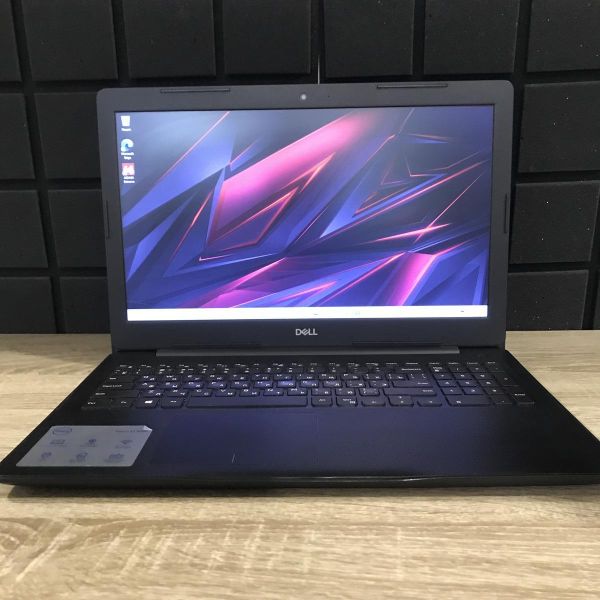 Ноутбук Dell Vostro 3590 i5-10210U/8GB/256SSD/Intel Graphics Б/В