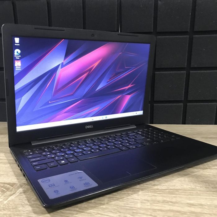 Ноутбук Dell Vostro 3590 i5-10210U/8GB/256SSD/Intel Graphics Б/В