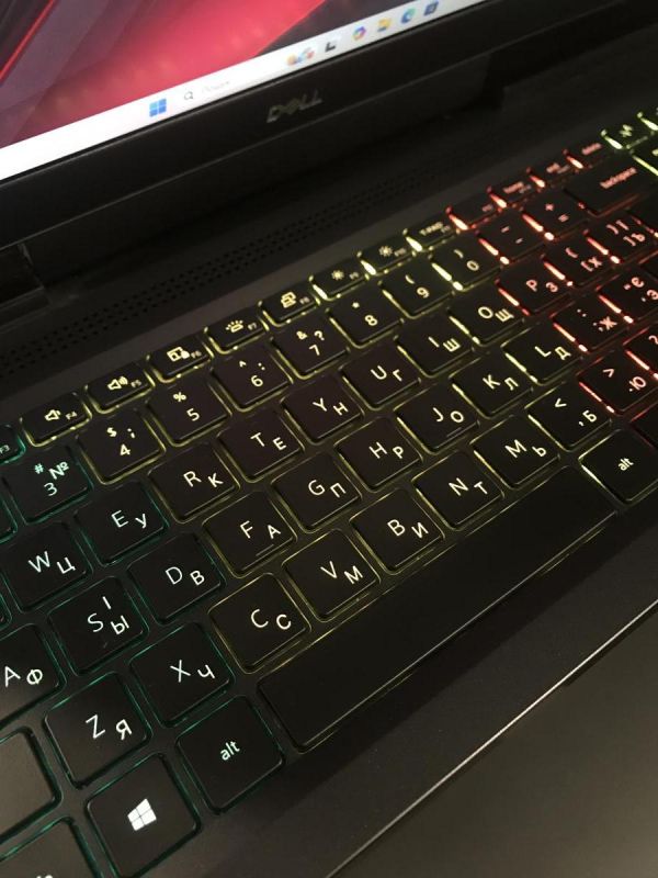 Ноутбук DELL G7 7700 17" 300Hz i7-10750H/16GB/512SSD/RTX2070-8GB Б/В