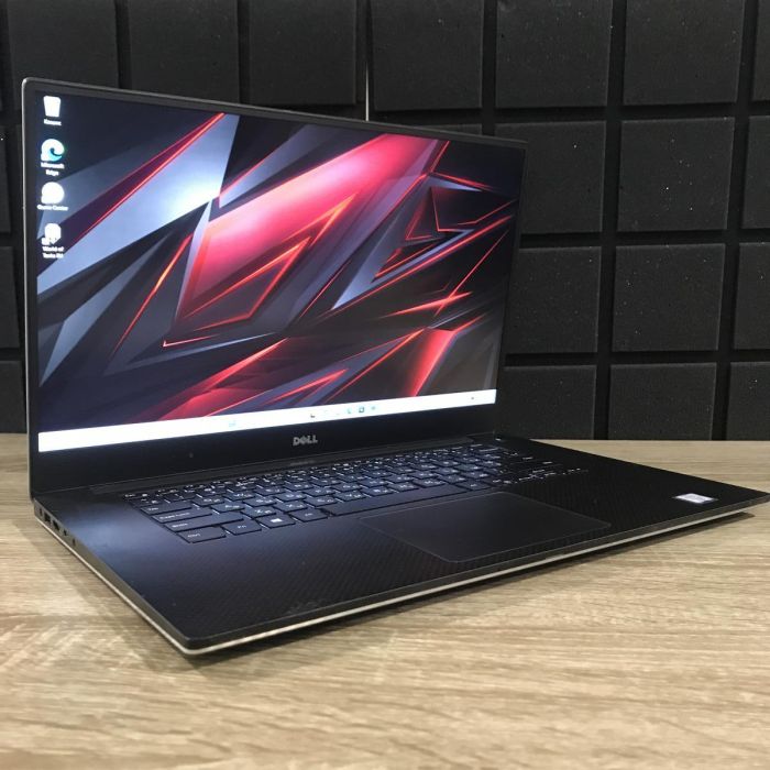 Ноутбук DELL Precision 5520 i7-6820HQ/16GB/512SSD/Quadro M1200-4GB Б/В