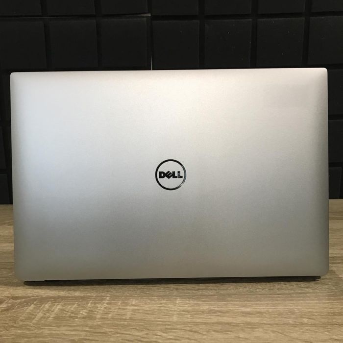 Ноутбук DELL Precision 5520 i7-6820HQ/16GB/512SSD/Quadro M1200-4GB Б/В
