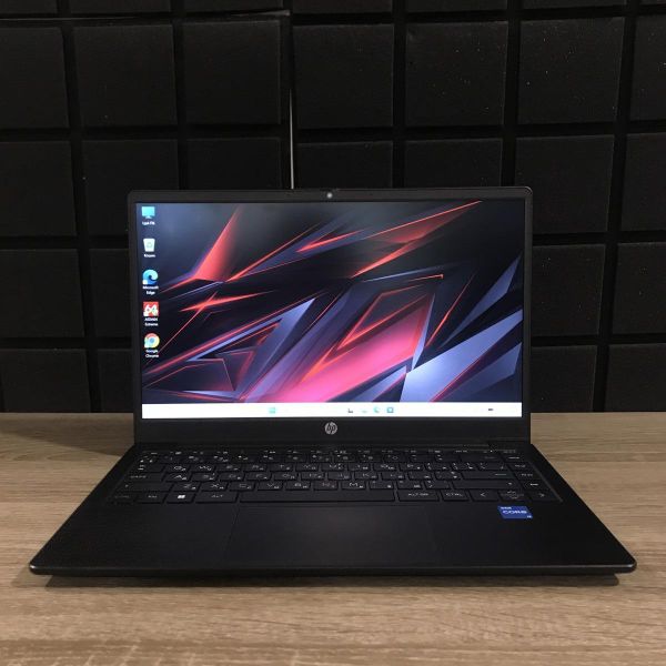Ноутбук HP Laptop 14" I3-N305/8GB/512SSD/Intel UHD Б/В