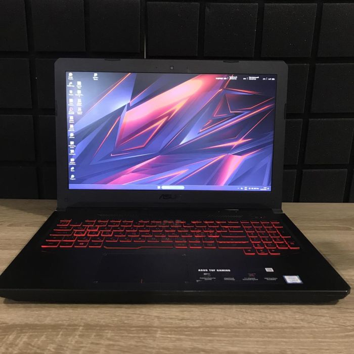 Ноутбук Asus TUF Gaming GX504 i5-8300H/16GB/256SSD+1TBHDD/GTX1050-2GB Б/В