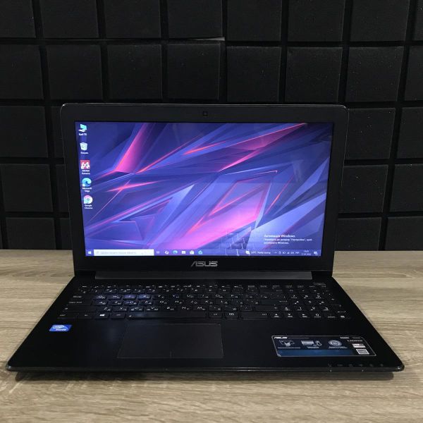 Ноутбук ASUS X502C i3-3217U/4GB/120SSD/Intel HD 4000 Б/В