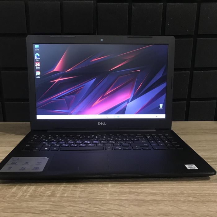 Ноутбук DELL Vostro 3590 i5-10210U/8GB/256SSD/integrated graphics Б/В