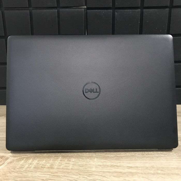Ноутбук DELL Vostro 3590 i5-10210U/8GB/256SSD/integrated graphics Б/В