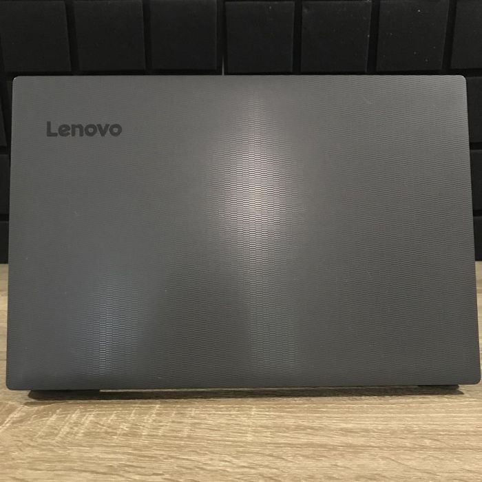 Ноутбук Lenovo V130-15IKB i3-7020U/8GB/256SSD/IntelHD 620 Б/В