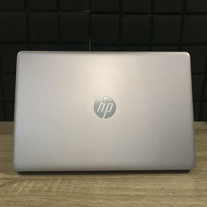 Ноутбук Hp 250 G8 i3-1005G/16GB/512SSD/MX130-2GB Б/В