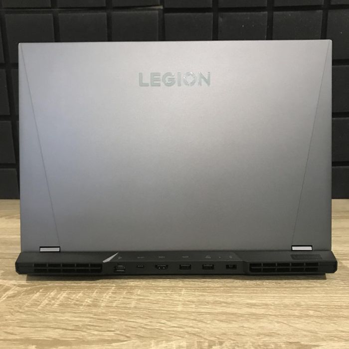 Ноутбук Lenovo Legion 5 Pro 16" 2К 165Hz i7-12700H/32GB/1TBSSD/RTX3070Ti-8GB Б/В