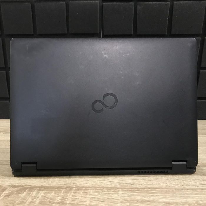 Ноутбук Fujitsu LIFEBOOK E548 i5-7200U/8GB/256SSD/Intel Graphics Б/В