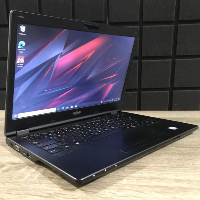 Ноутбук Fujitsu LIFEBOOK E548 i5-7200U/8GB/256SSD/Intel HD Graphics Б/В