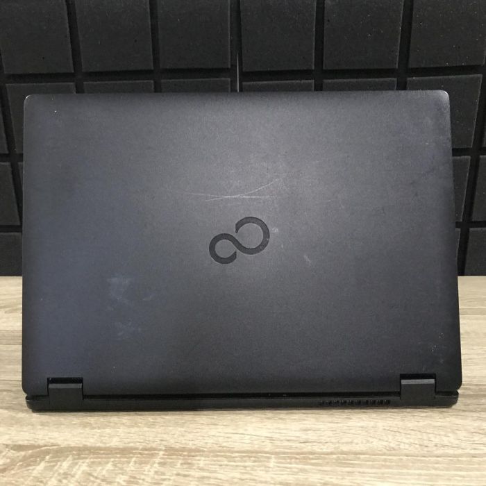 Ноутбук Fujitsu LIFEBOOK E548 i5-7200U/8GB/256SSD/Intel HD Graphics Б/В