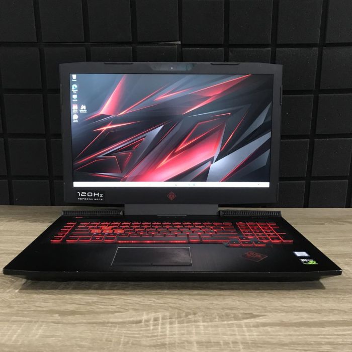 Ноутбук HP OMEN 17 i7-7700HQ/16GB/256SSD+1TBHDD/GTX1070-8GB Б/В