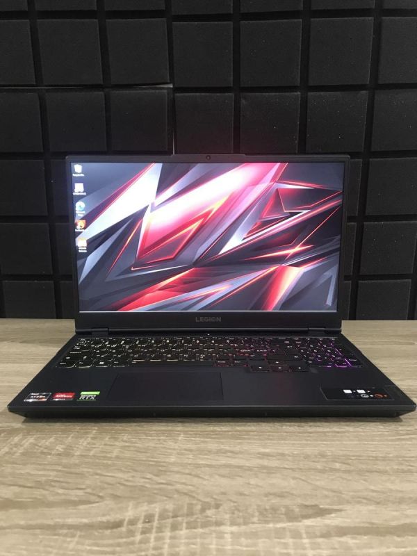 Ноутбук Lenovo Legion 5 15ACH6H 165Hz Ryzen 7 5800H/32GB/512SSD/RTX3070-8GB Б/В
