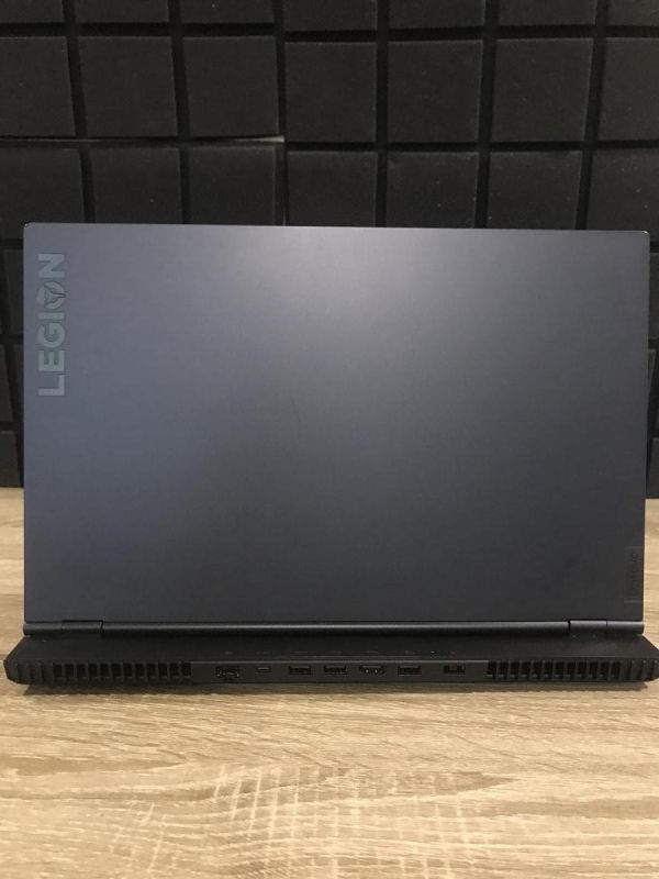 Ноутбук Lenovo Legion 5 15ACH6H 165Hz Ryzen 7 5800H/32GB/512SSD/RTX3070-8GB Б/В