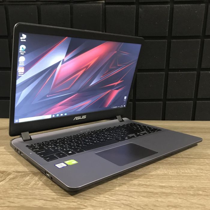 Ноутбук Asus VivoBook 15 X507UF i3-7200U/8GB/128SSD/MX130-2GB Б/В