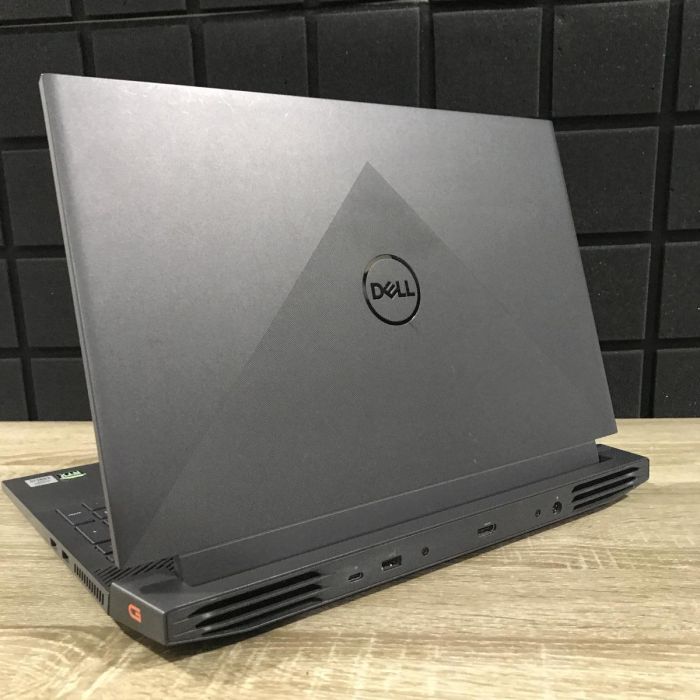 Ноутбук DELL G15 5510 120Hz i5-10200H/16GB/512SSD/RTX3050-4GB Б/В