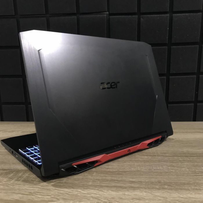 Ноутбук Acer Nitro AN515-55 144Hz i5-10300H/16GB/512SSD/RTX2060-6GB Б/В