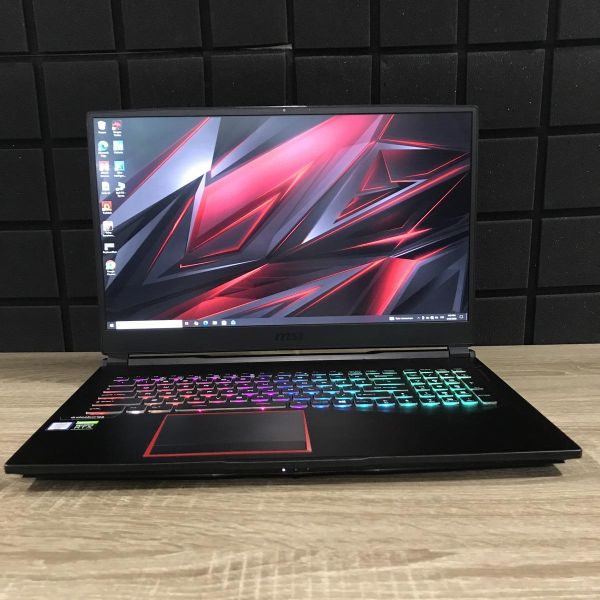 Ноутбук MSI GE75 Raider 144Hz 17" i7-9750H/16GB/512SSD/RTX2080-8GB Б/В