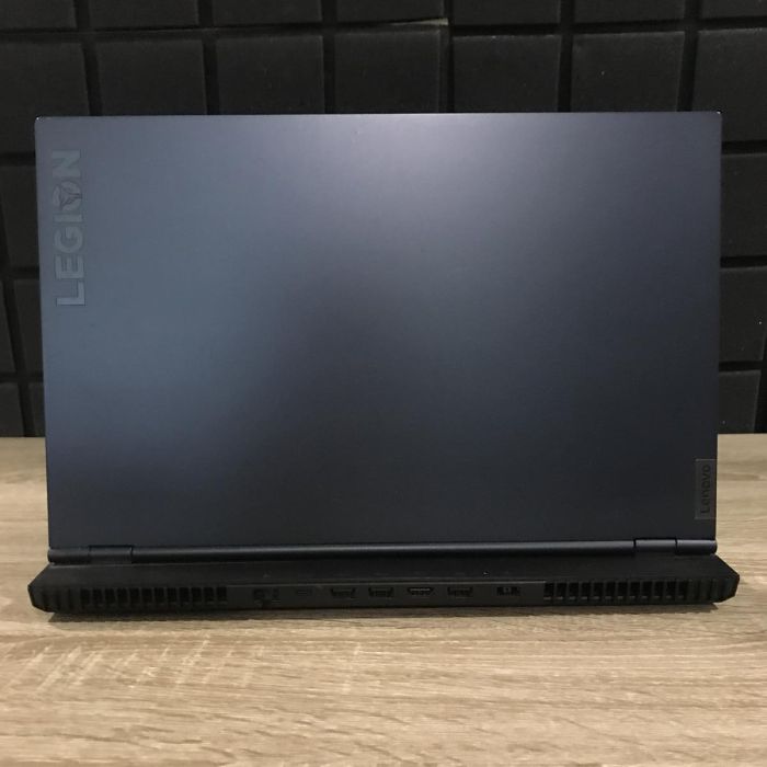 Ноутбук Lenovo Legion 5 15ACH6H 120Hz Ryzen 5 5600H/16GB/512SSD/RTX3060-6GB Б/В