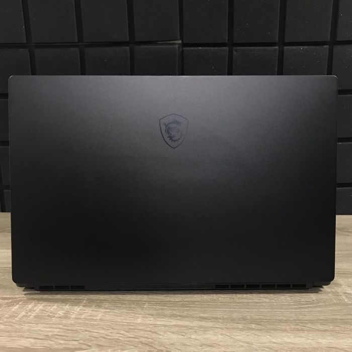 Ноутбук MSI GS76 Stealth 11UG 360Hz 17,3" i7-11800H/32GB/1TBSSD/RTX3070-8GB Б/В