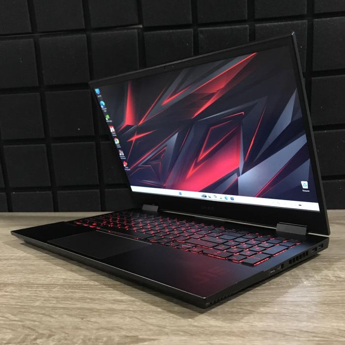 Ноутбук HP OMEN 15 144Hz I5-10300H/16GB/256SSD+256SSD/RTX2060-6GB Б/В