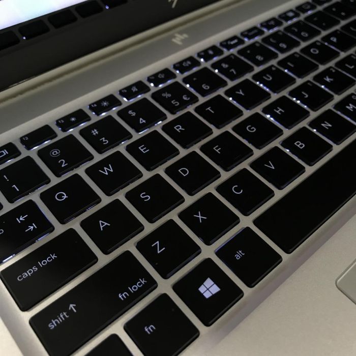 Ноутбук HP EliteBook 14" сенсорний i5-7200U/8GB/256SSD/IntelHD Б/В