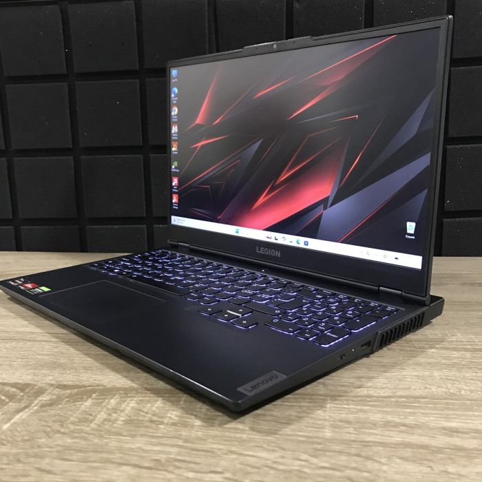 Ноутбук Lenovo Legion 5 120Hz Ryzen 7 5800H/16GB/512SSD/RTX3060-6GB Б/В