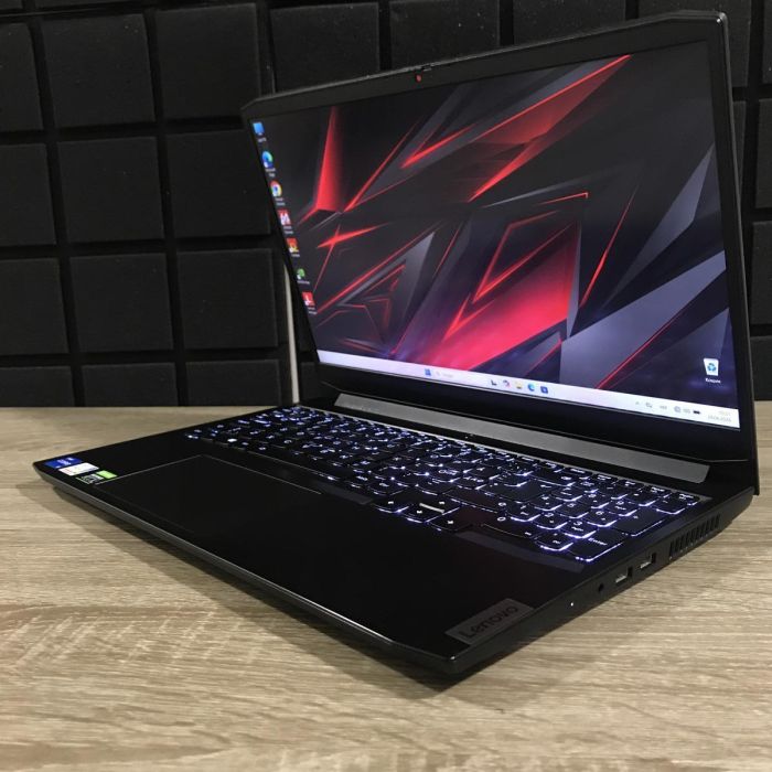 Ноутбук Lenovo IdeaPad Gaming 3 165Hz i5-11300H/16GB/512SSD/RTX3050TI-4GB Б/В