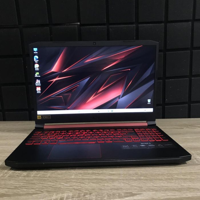 Ноутбук Acer Nitro AN515 i5-9300H/16GB/256SSD/GTX1660TI-6GB Б/В