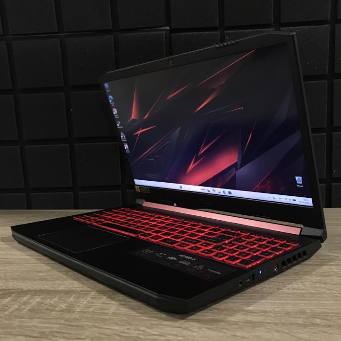 Ноутбук Acer Nitro AN515 i5-9300H/16GB/256SSD/GTX1660TI-6GB Б/В