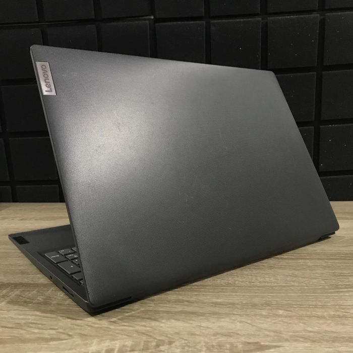 Ноутбук Lenovo IdeaPad 3 15IML05 I3-10110U/8GB/256SSD/MX130-2GB Б/В