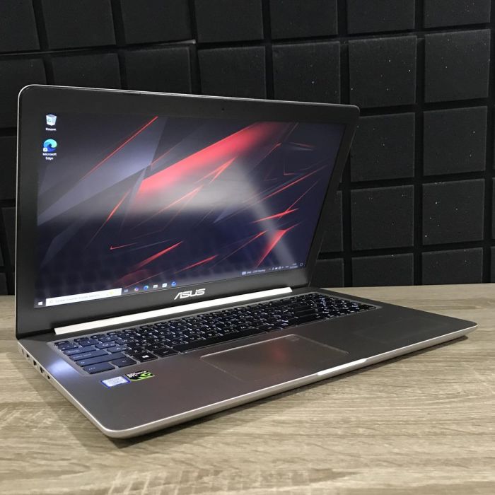 Ноутбук Asus X580VD I7-7700HQ/16GB/256SSD+1TBHDD/GTX1050-4GB Б/В