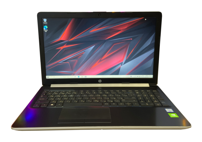 Ноутбук HP Pavilion 15-da0147ur i3-7020U 8Gb 120Gb SSD 500Gb HDD Nvidia MX110-2Gb Б/В