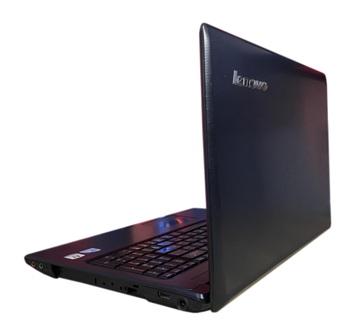 Ноутбук Lenovo G560F T3500 6Gb 120Gb SSD Intel Family Graphics Б/В