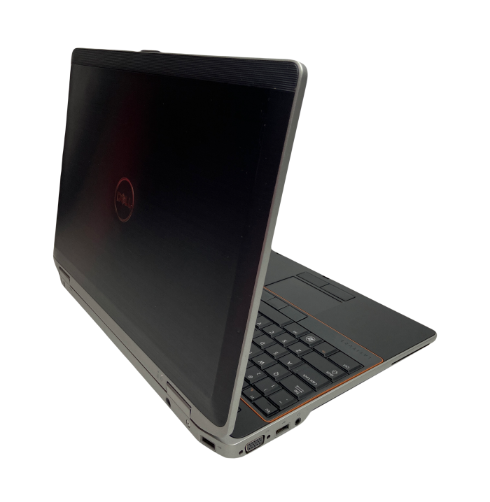 Ноутбук Dell 5520 i7-2720QM 8Gb 1Tb HDD Nvidia Б\В
